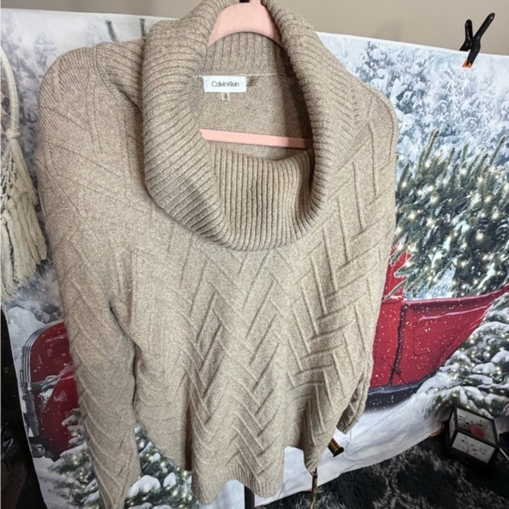 CALVIN KLEIN Women's Chevron-stitch Cowl Neck Sweater Size XL EUC - Picture 3 of 17